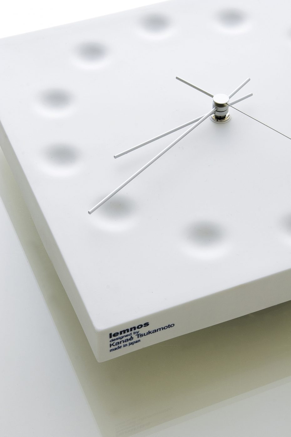 Lemnos Japanese Design wall clock Drop draw the existence KC03-23