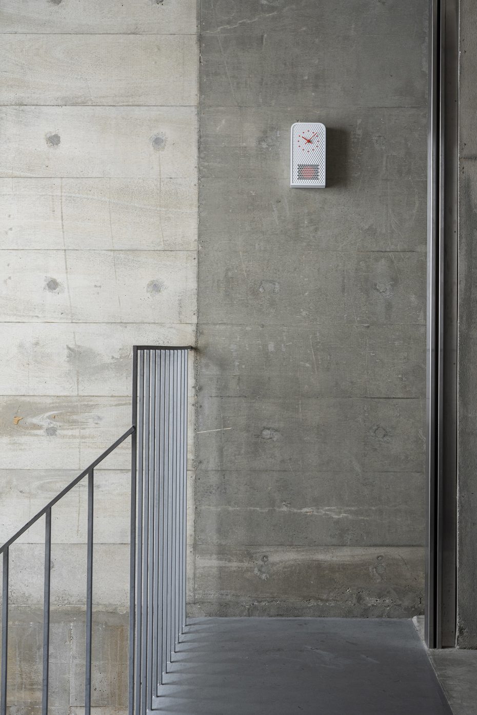 Lemnos Pendulum Clock MOOV – Bild 9